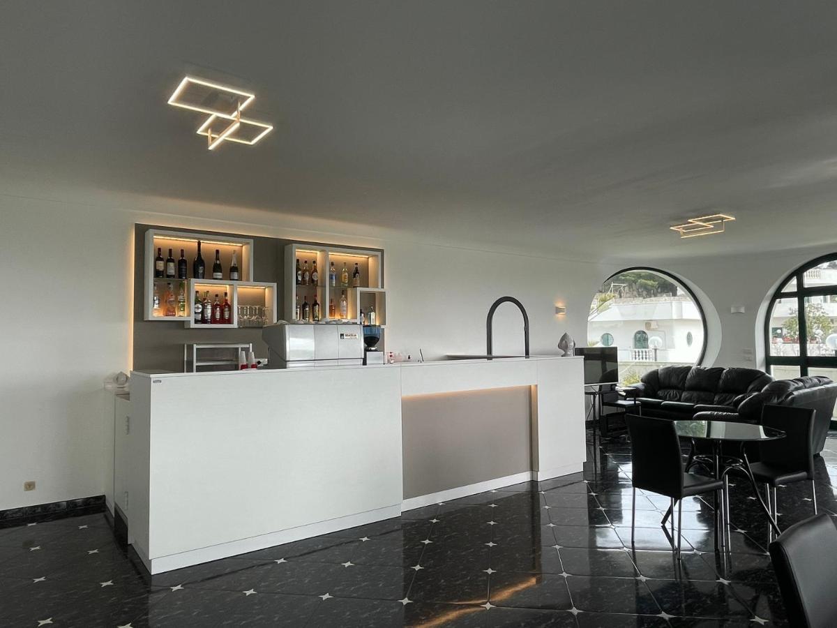 Hotel Falco D'Oro Cisternino Extérieur photo