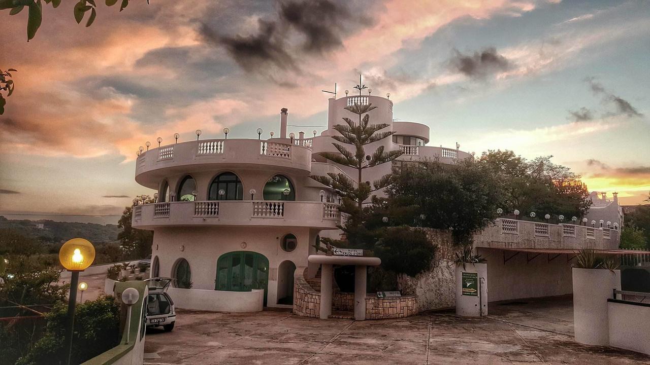 Hotel Falco D'Oro Cisternino Extérieur photo