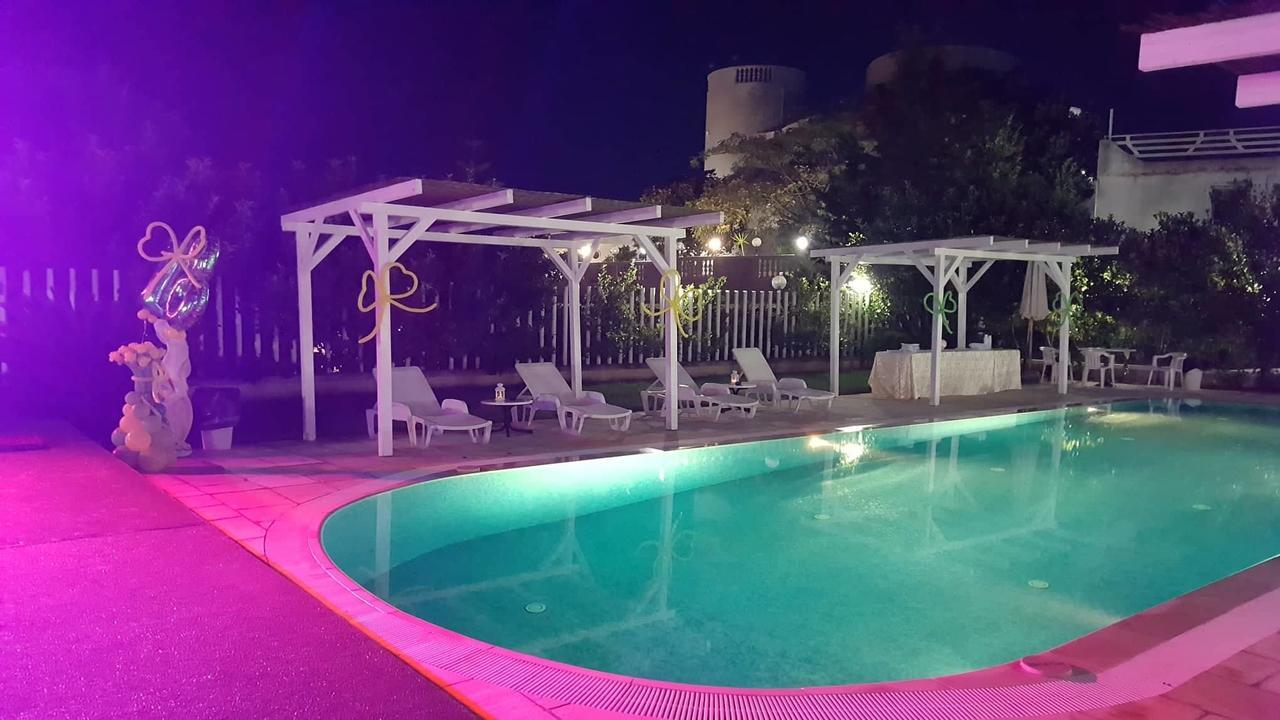 Hotel Falco D'Oro Cisternino Extérieur photo